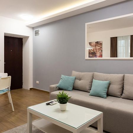 Apartment Grand Suite Belgrad Zimmer foto