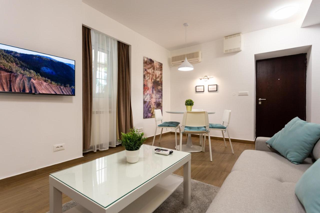 Apartment Grand Suite Belgrad Exterior foto