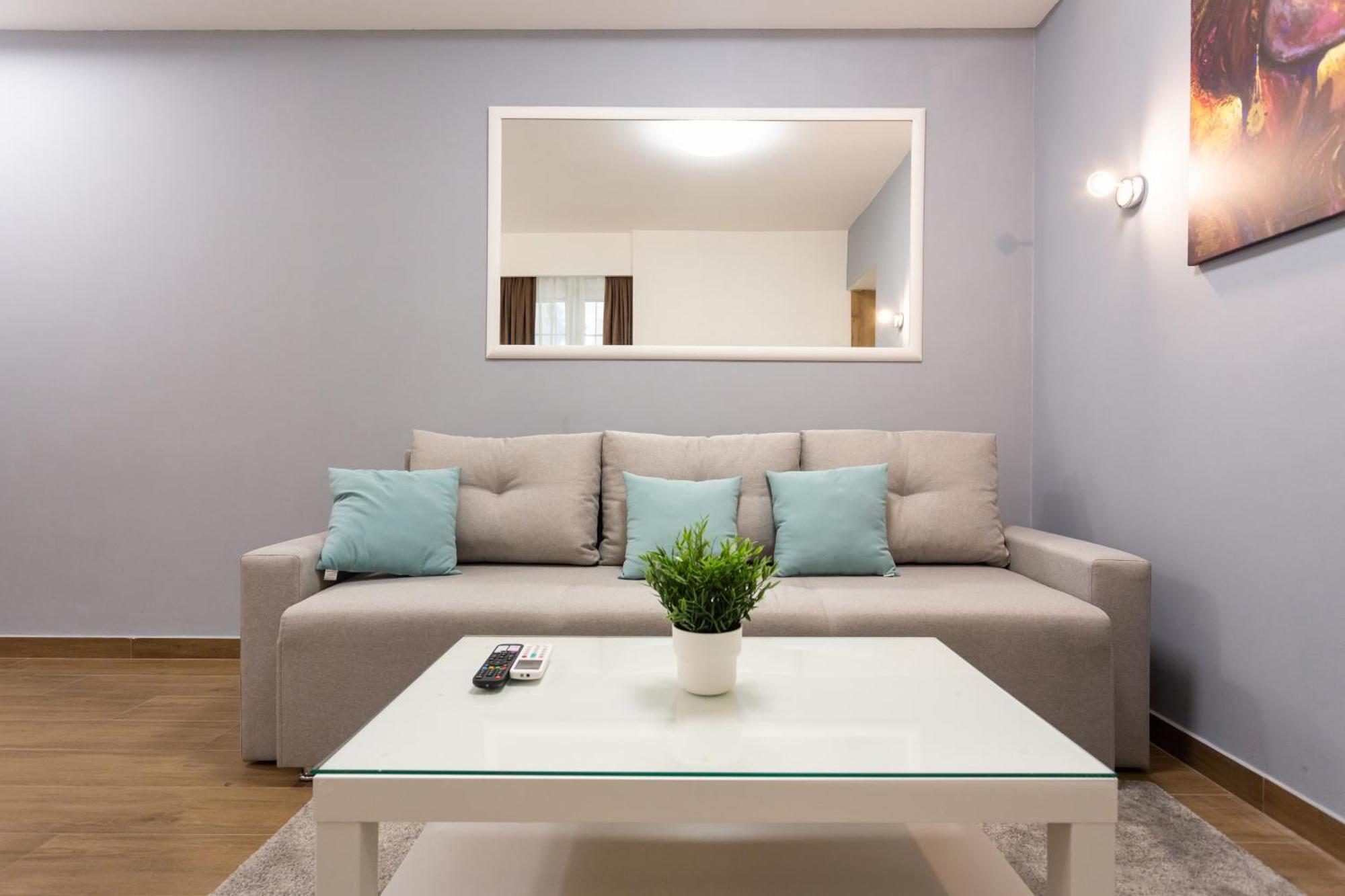 Apartment Grand Suite Belgrad Zimmer foto